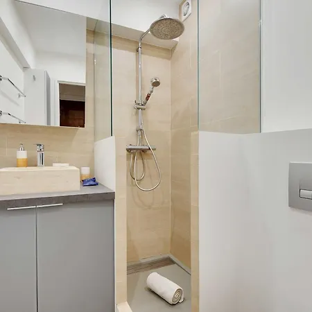 Charming - 2p - Trocadero